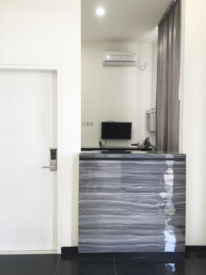 Grand Mulia Guest House Balikpapan  Buitenkant foto