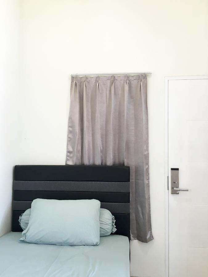 Grand Mulia Guest House Balikpapan  Buitenkant foto